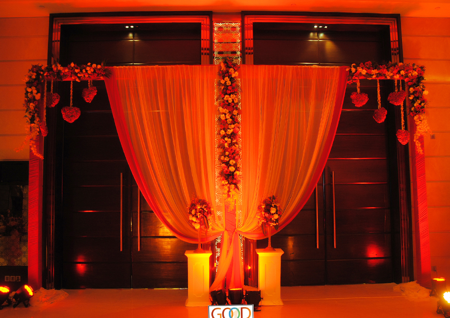 main door decoration